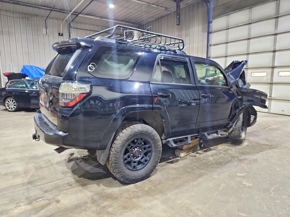2021 TOYOTA 4RUNNER VENTURE EDITION 3
