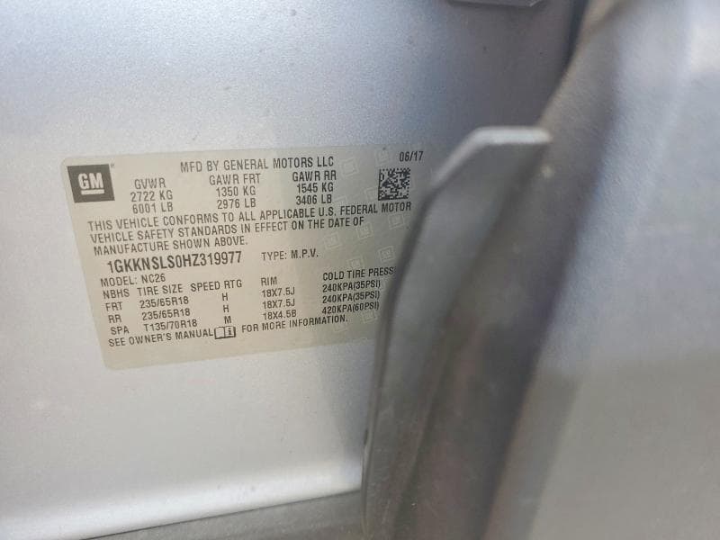 2017 GMC ACADIA SLE 13