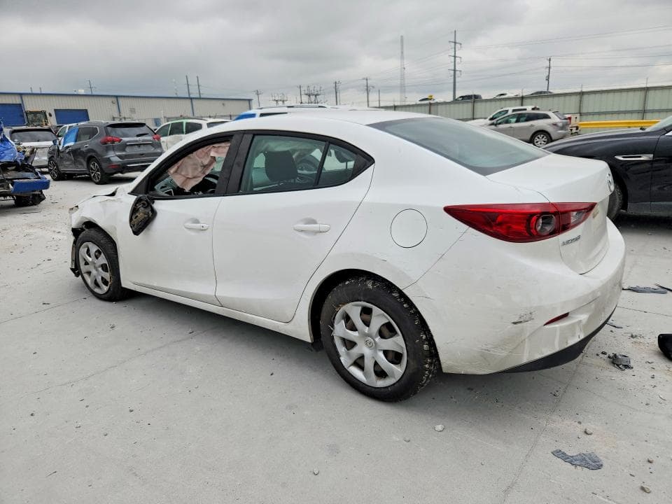 2017 MAZDA 3 SPORT 2