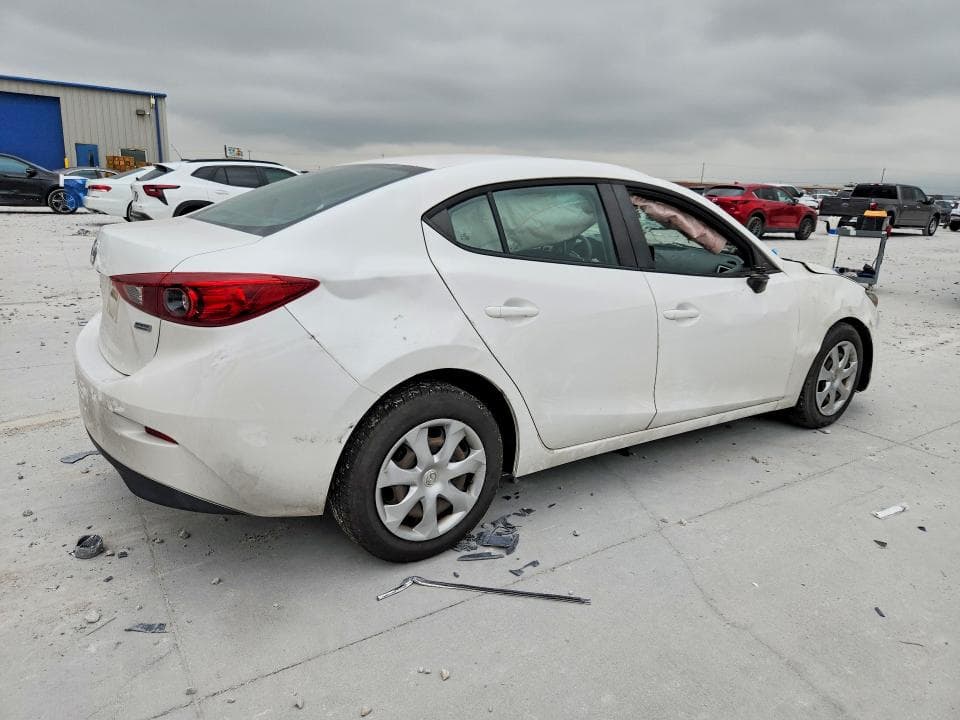 2017 MAZDA 3 SPORT 3