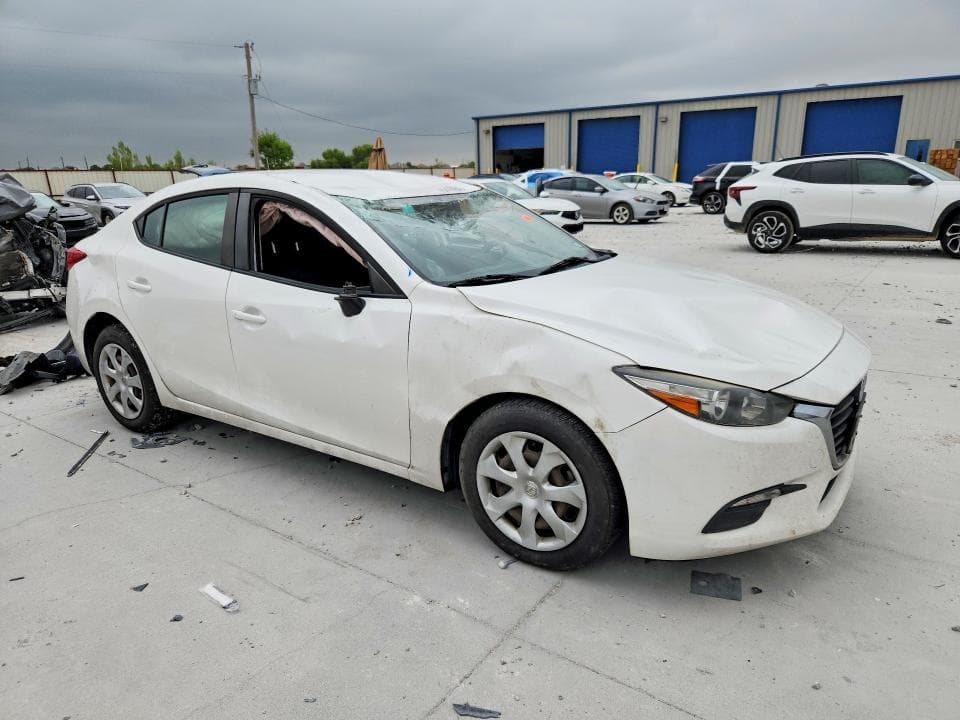 2017 MAZDA 3 SPORT 4