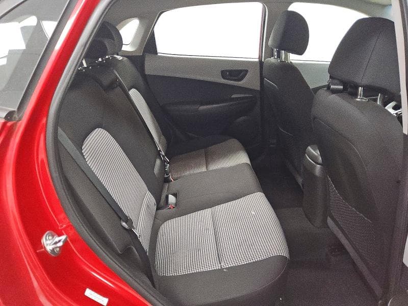 2021 HYUNDAI KONA SE 11