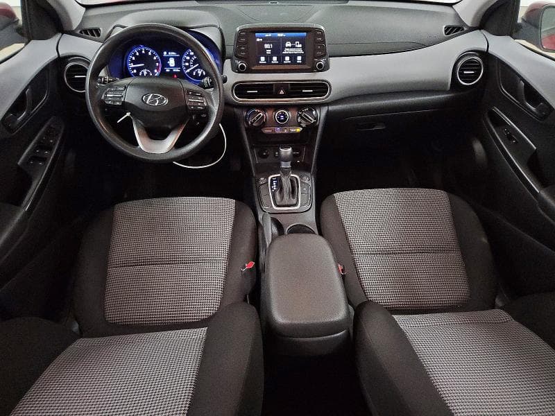 2021 HYUNDAI KONA SE 8