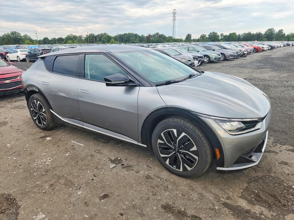 2023 KIA EV6 WIND 4