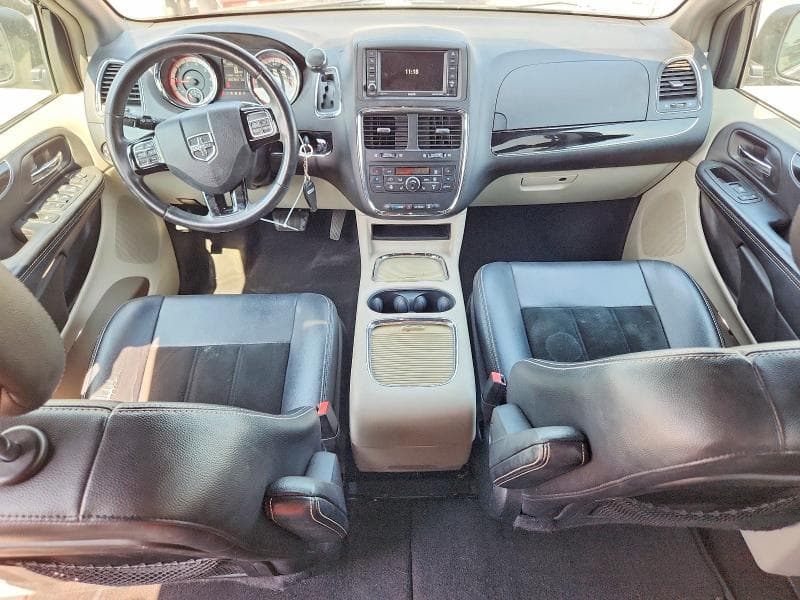 2017 DODGE GRAND CARAVAN SXT 8
