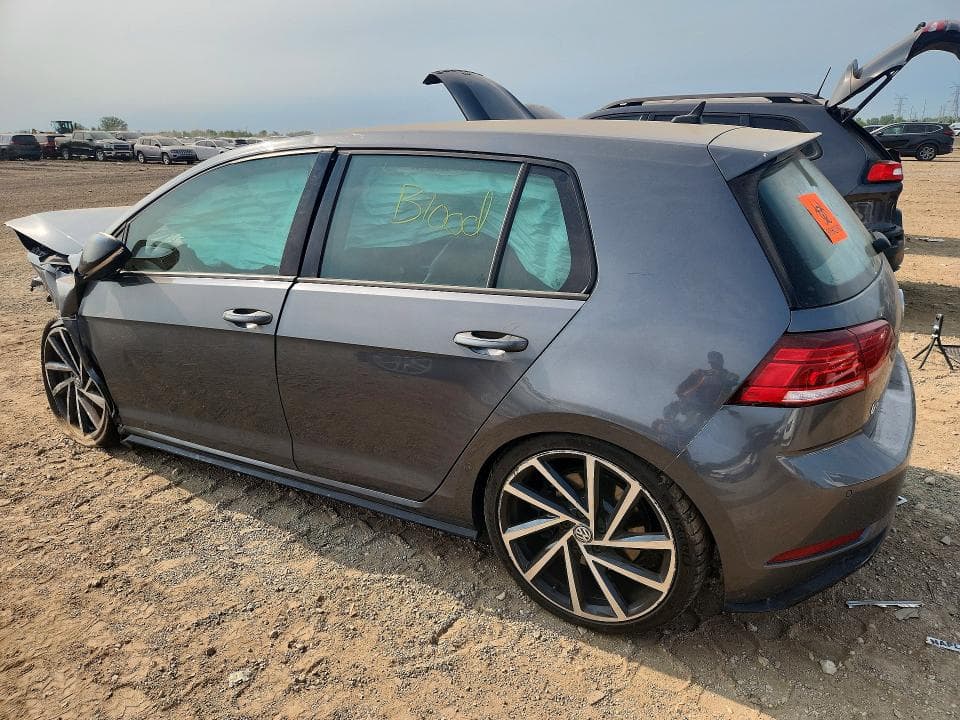 2018 VOLKSWAGEN GOLF R 2