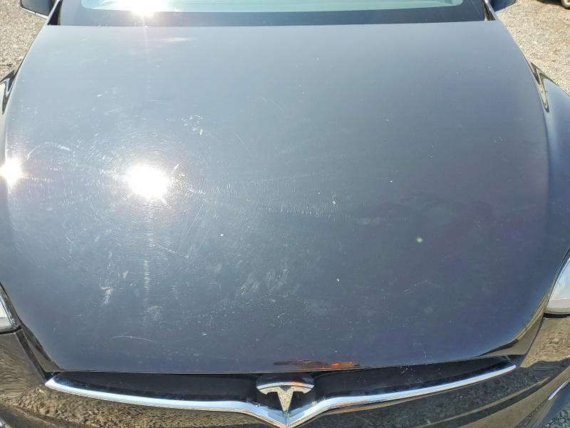 2018 TESLA MODEL X 11