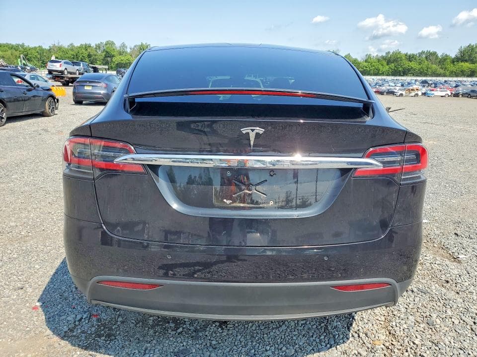 2018 TESLA MODEL X 6