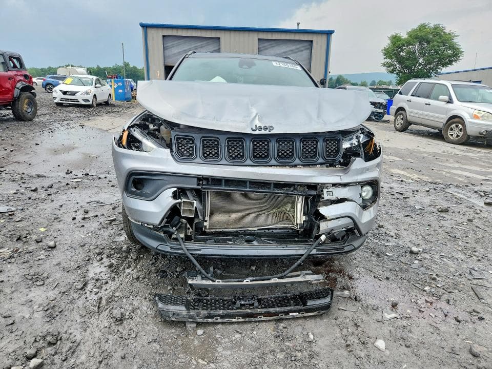 2023 JEEP COMPASS LATITUDE 5