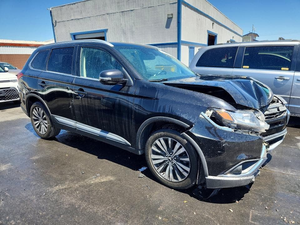 2020 MITSUBISHI OUTLANDER SE 4
