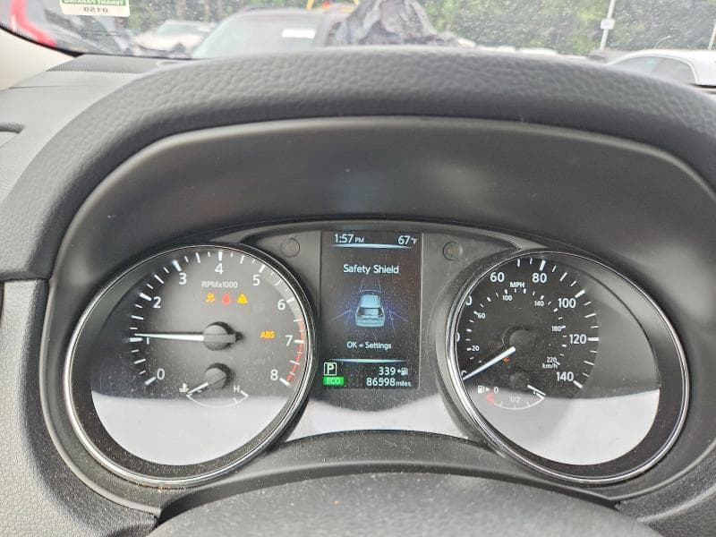 2017 NISSAN ROGUE SV 9