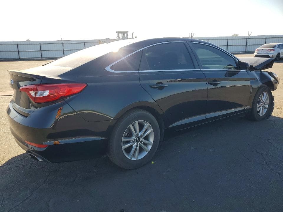 2017 HYUNDAI SONATA SE 3