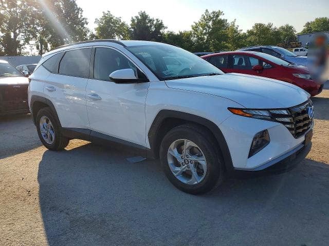 2024 HYUNDAI TUCSON SEL 4