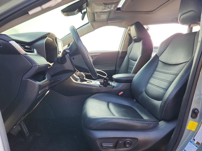 2022 TOYOTA RAV4 XLE PREMIUM 7