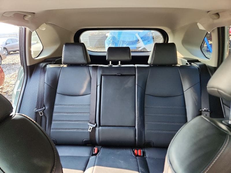 2022 TOYOTA RAV4 XLE PREMIUM 10