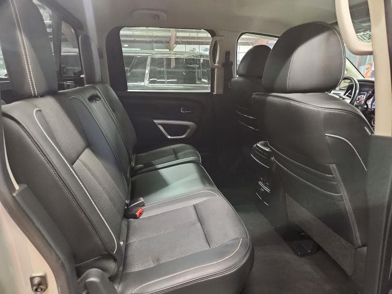 2018 NISSAN TITAN PRO-4X PRO-4X 10