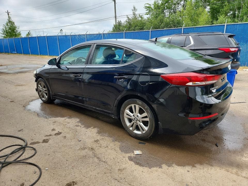 2017 HYUNDAI ELANTRA SE 2