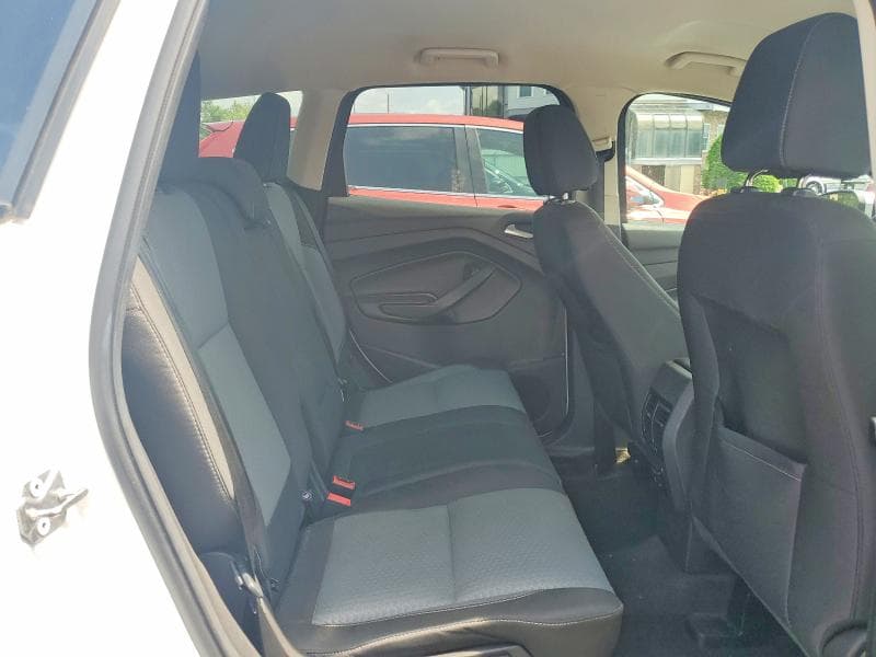 2017 FORD ESCAPE SE 11