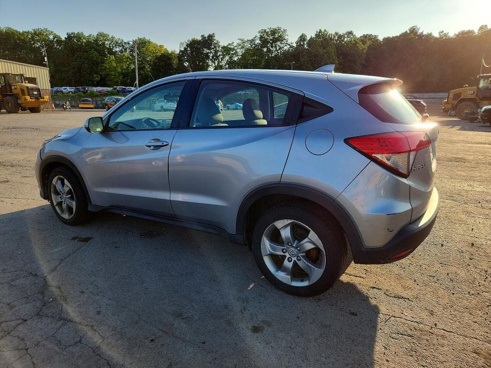 2019 HONDA HR-V LX 2