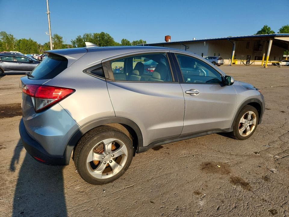 2019 HONDA HR-V LX 3
