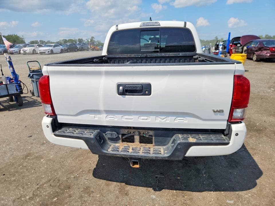 2017 TOYOTA TACOMA TRD OFF-ROAD 6