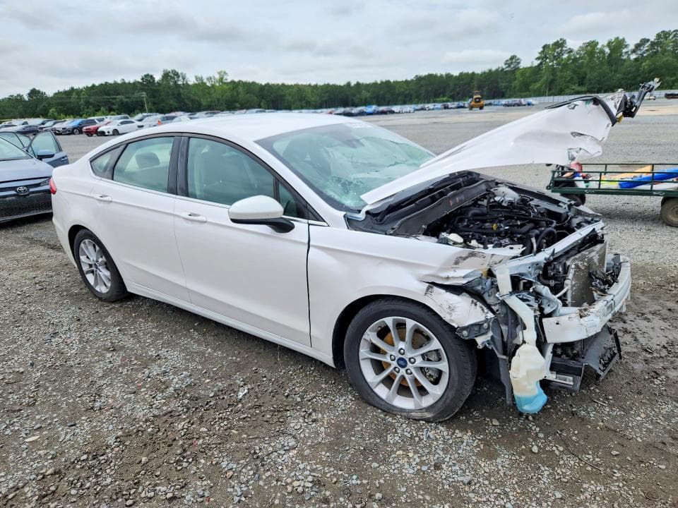2020 FORD FUSION SE 8