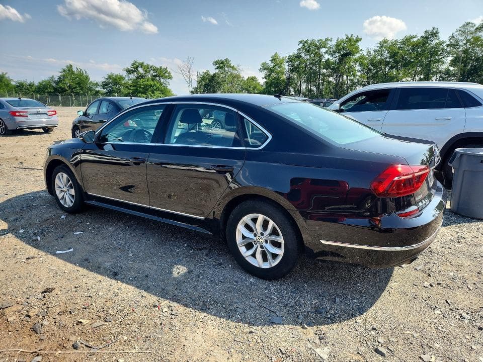 2017 VOLKSWAGEN PASSAT S 2