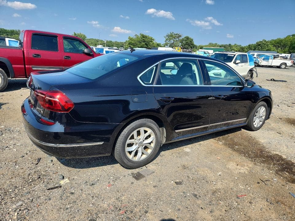 2017 VOLKSWAGEN PASSAT S 3
