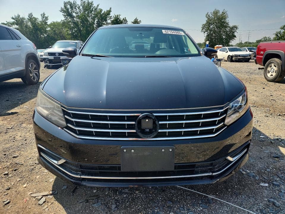 2017 VOLKSWAGEN PASSAT S 5