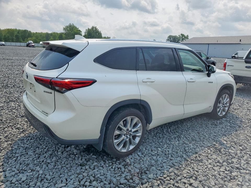 2021 TOYOTA HIGHLANDER HYBRID LIMITED 3