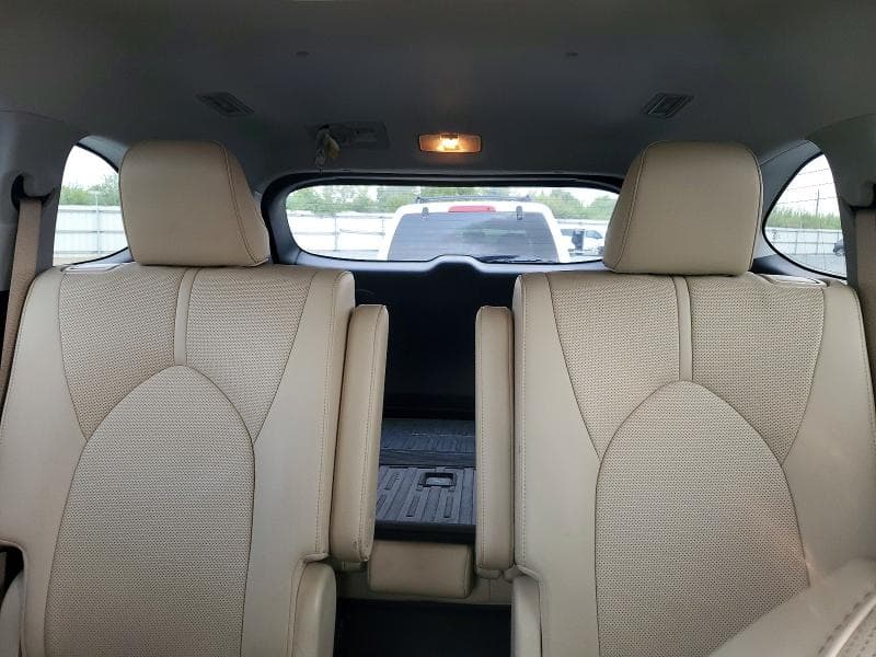 2021 TOYOTA HIGHLANDER HYBRID LIMITED 10