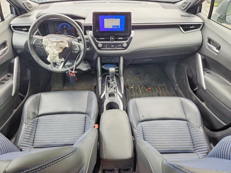 2023 TOYOTA COROLLA CROSS HYBRID XSE 8