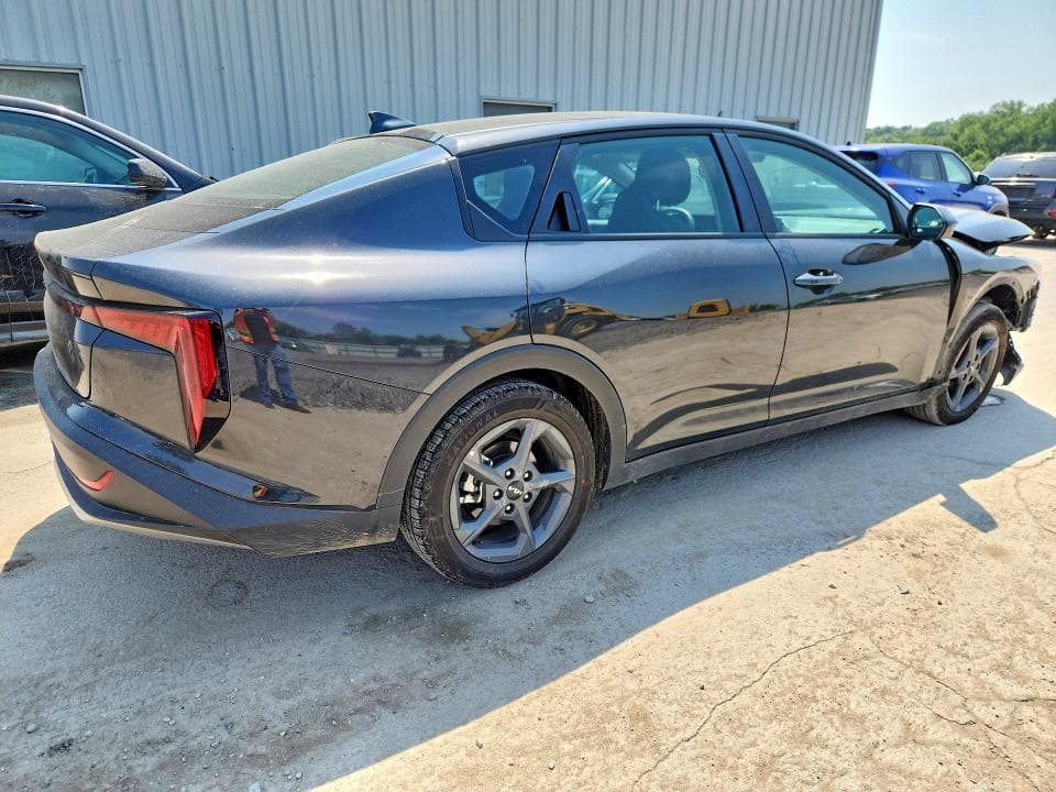 2026 KIA K4 LXS 3