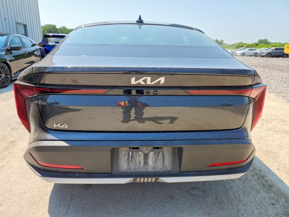 2026 KIA K4 LXS 6