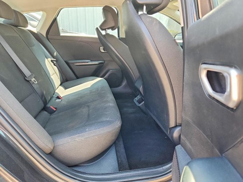 2026 KIA K4 LXS 10