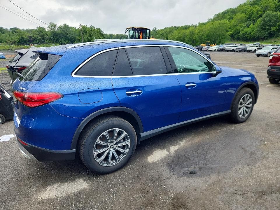 2025 MERCEDES-BENZ GLC 300 4MATIC 300 4MATIC 3