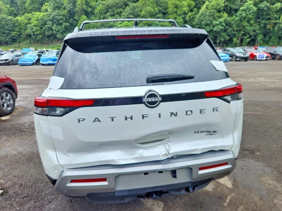 2025 NISSAN PATHFINDER PLATINUM 6