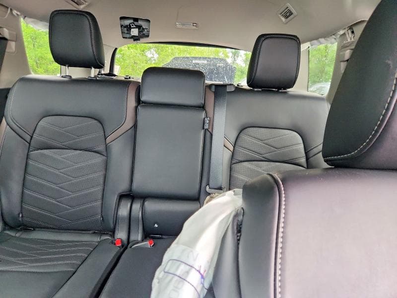 2025 NISSAN PATHFINDER PLATINUM 10