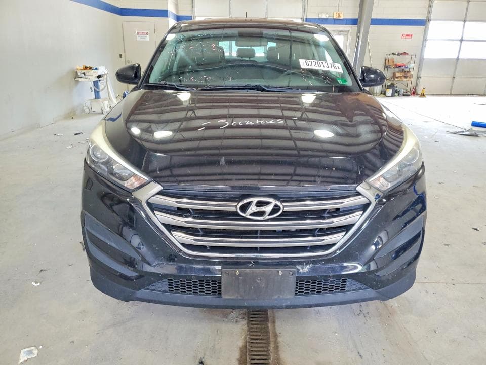 2017 HYUNDAI TUCSON SE 5