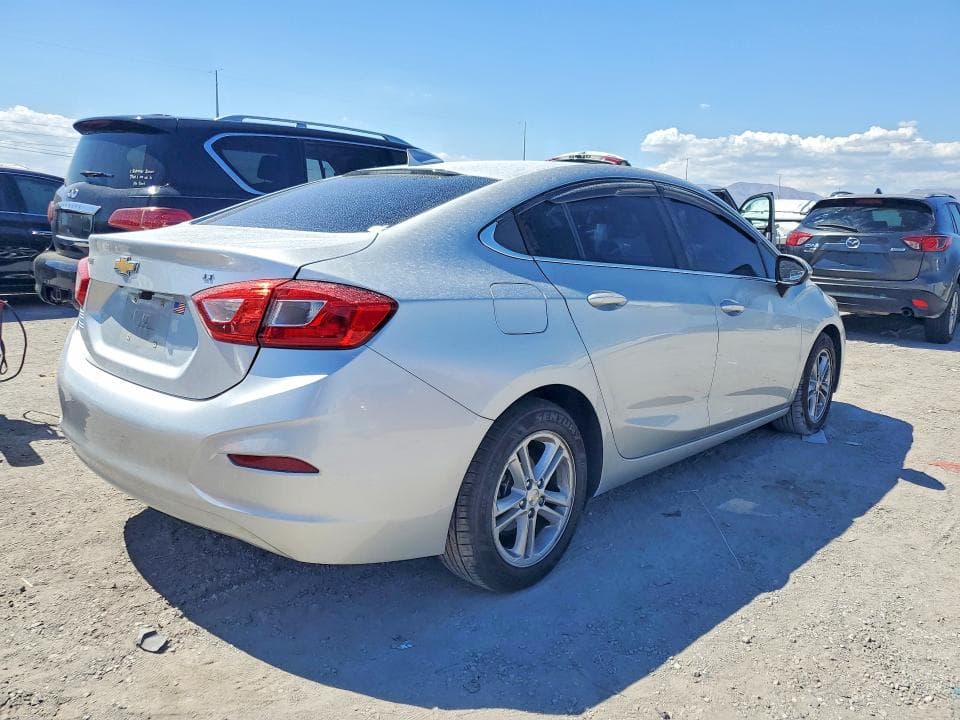 2018 CHEVROLET CRUZE LT 3
