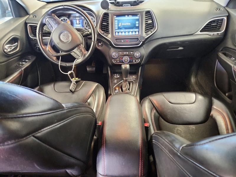 2019 JEEP CHEROKEE TRAILHAWK 8