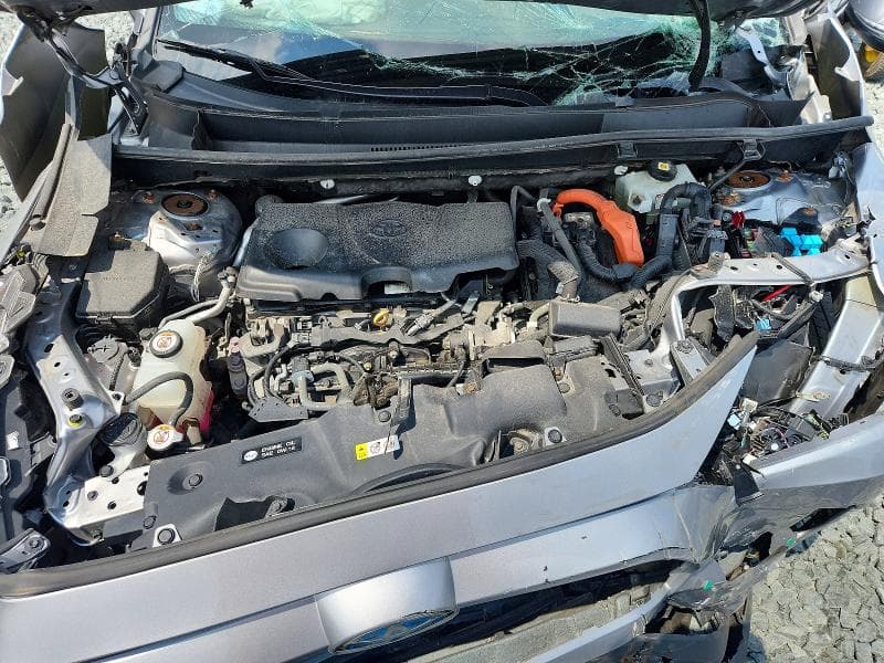 2021 TOYOTA RAV4 HYBRID XLE 12