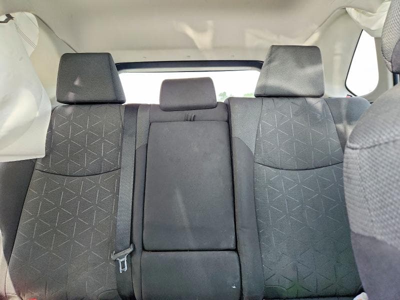 2021 TOYOTA RAV4 HYBRID XLE 10