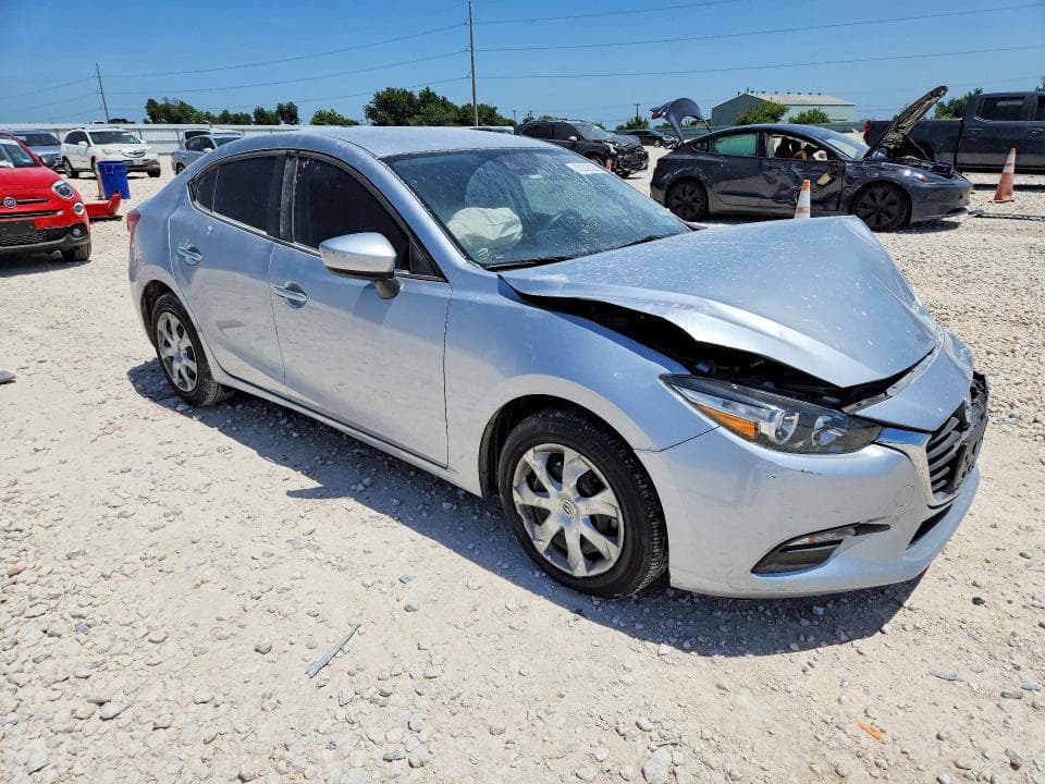 2018 MAZDA 3 SPORT 4