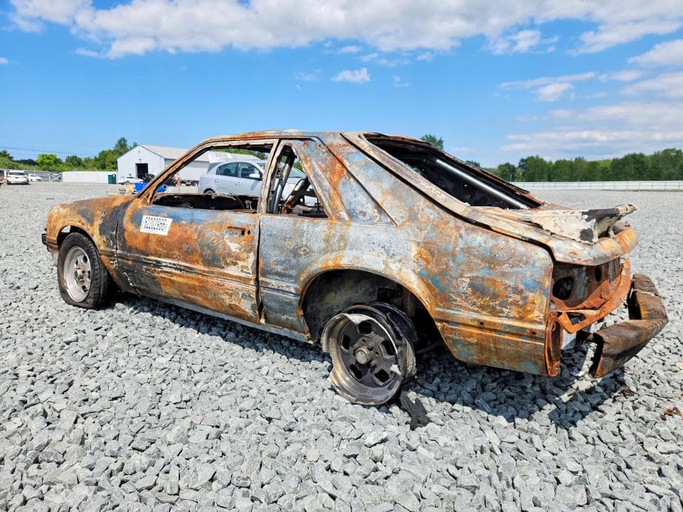 1985 FORD MUSTANG LX 2
