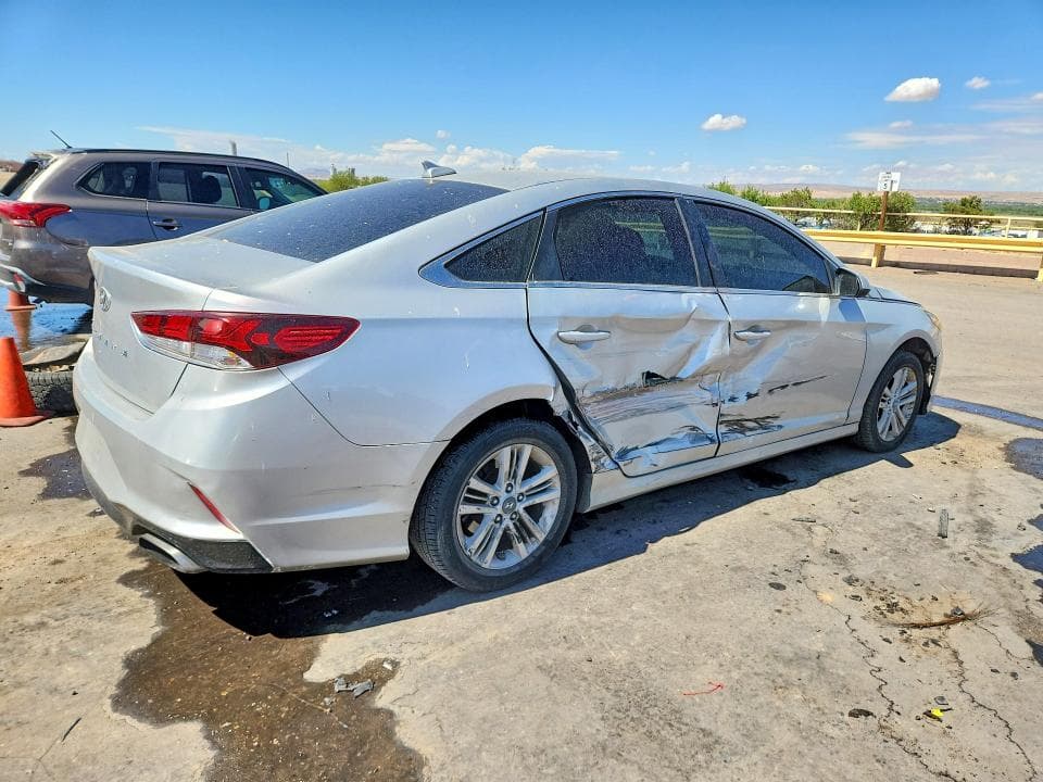 2018 HYUNDAI SONATA SE 3