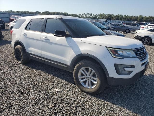 2017 FORD EXPLORER XLT 4