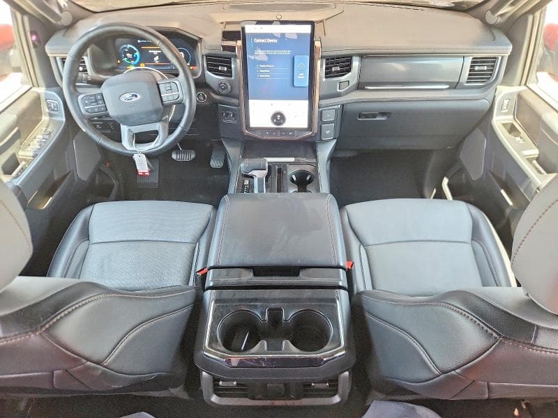 2022 FORD F150 LIGHTNING PRO 8