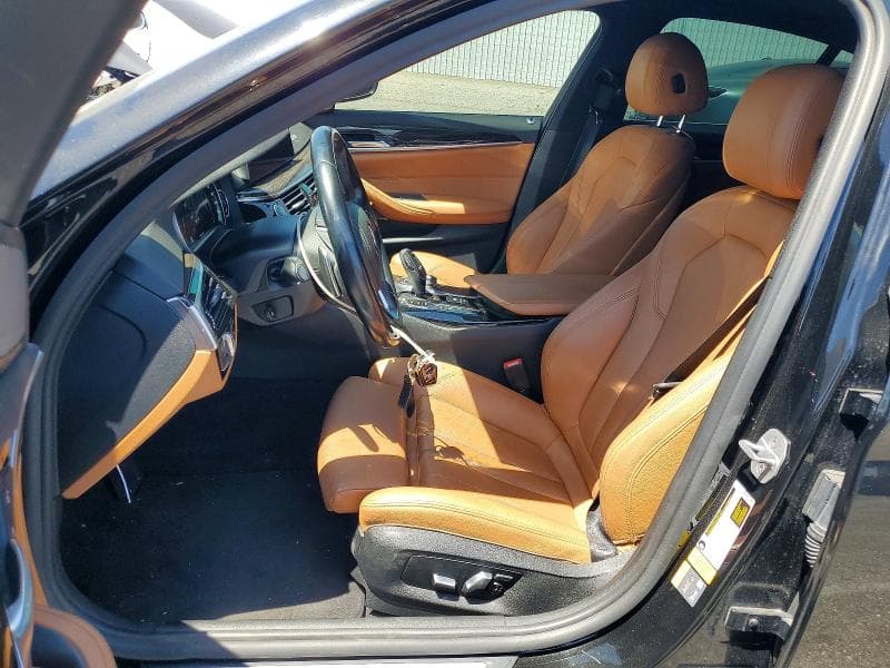2018 BMW 530E 7