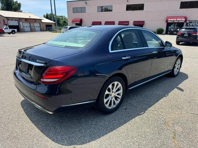 2017 MERCEDES-BENZ E 300 4MATIC 3